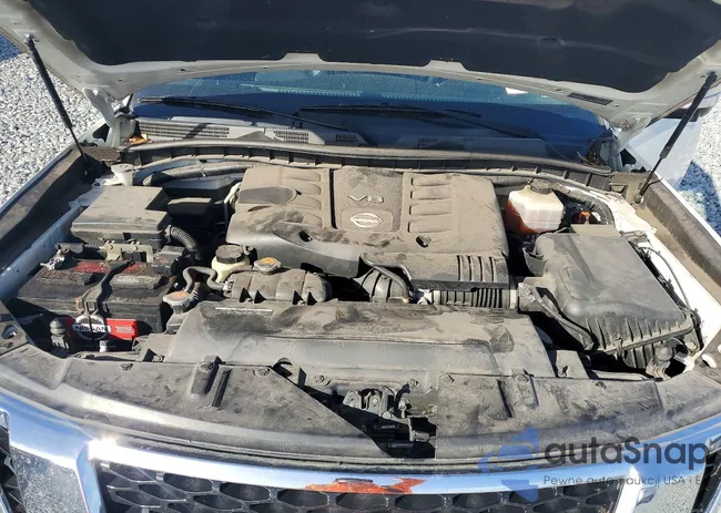 JN8AY2NCXH9509679: 98054695