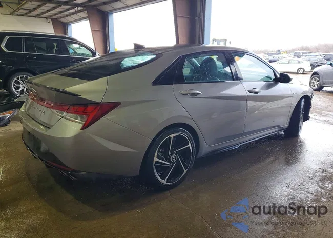 KMHLR4AF4PU592367: 73620205