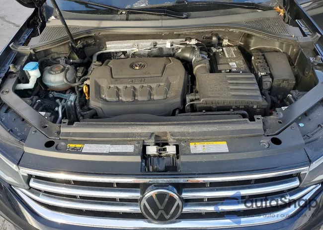 3VV2B7AX7NM041982: 97897335