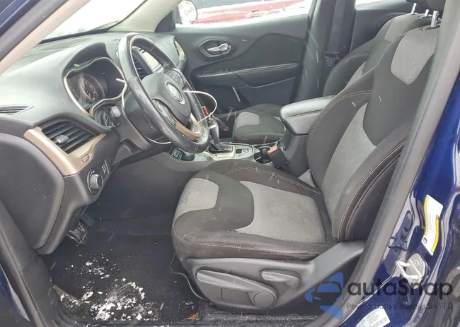 1C4PJMAB8FW769824: 74622045