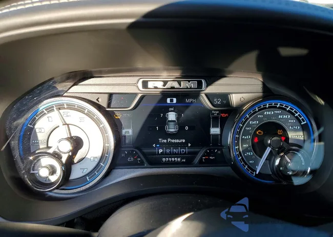 1C6SRFHT7KN643183: 99575775