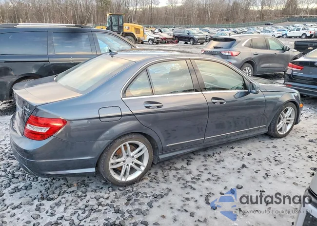 WDDGF8AB8DR261394: 97728145