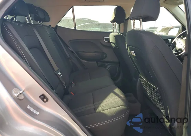 KMHRC8A32PU258993: 73250655