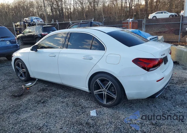 WDD3G4FB4KW034411: 73180145