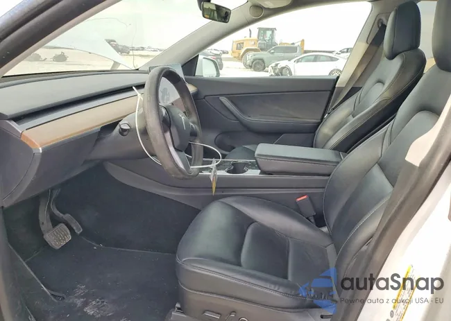 5YJYGDEE4MF077861: 97367955