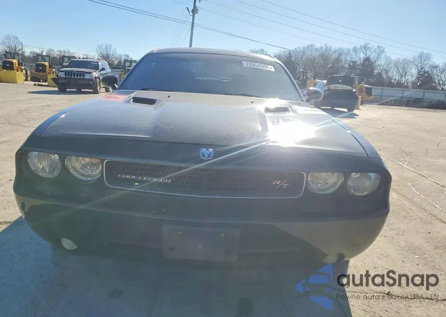 2B3LJ54T49H503083: 72654305