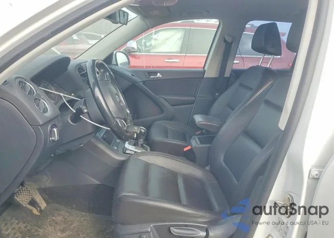 WVGBV7AX0GW559209: 75272835