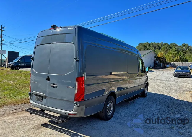 WD4PF1CD8KP143442: 73307825