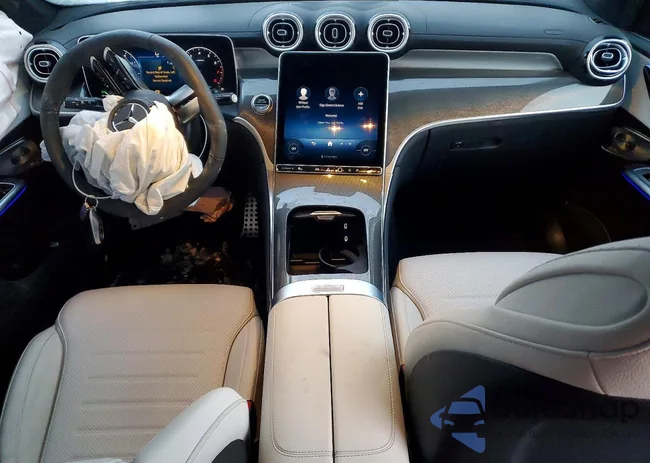 W1NKM4HB2SF380090: 73689385