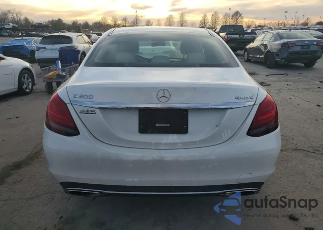 55SWF8EB4LU327765: 99638835