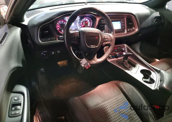 2C3CDZAG0FH851368: 74590765