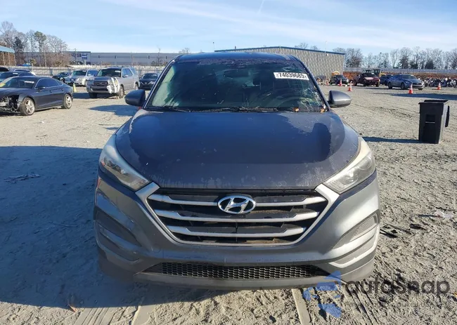 KM8J23A43HU528083: 74039685