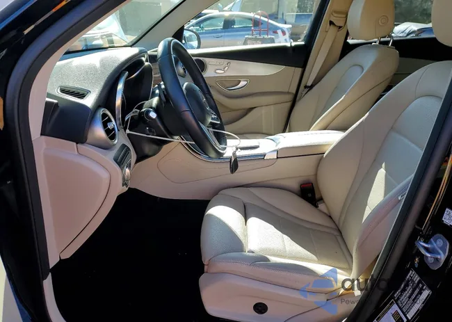 W1N0G8DB2LF802906: 72914205