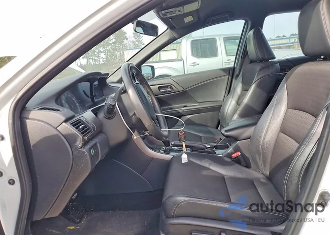 1HGCR2F58GA239769: 97273985