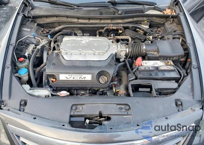 1HGCS2B86BA003439: 99528215