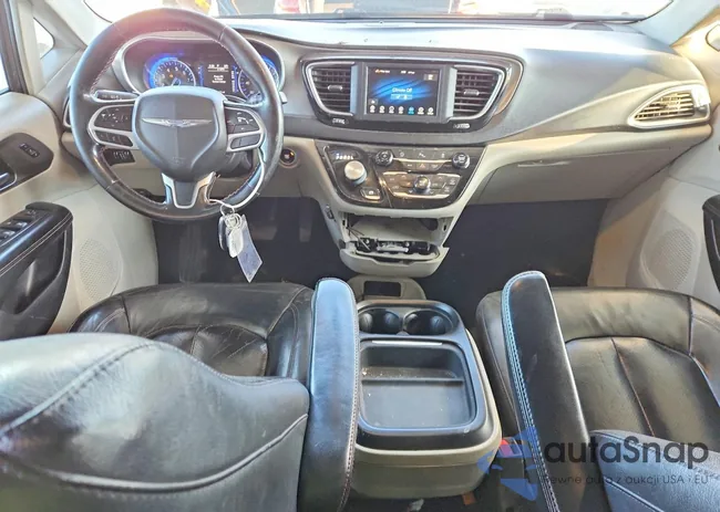 2C4RC1BG7LR176357: 99696735