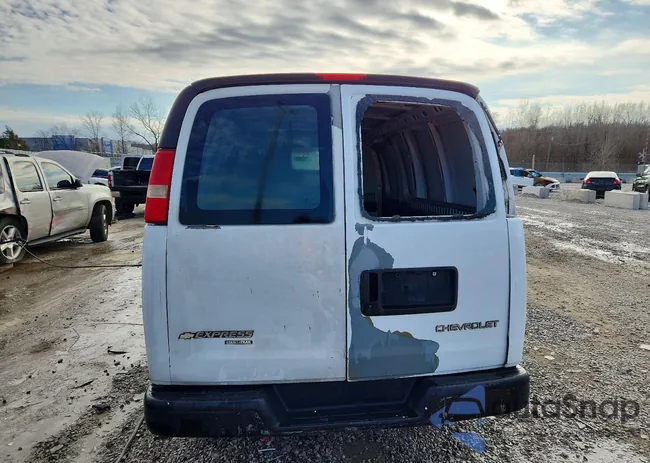 1GCSGAFX6C1107373: 72626355