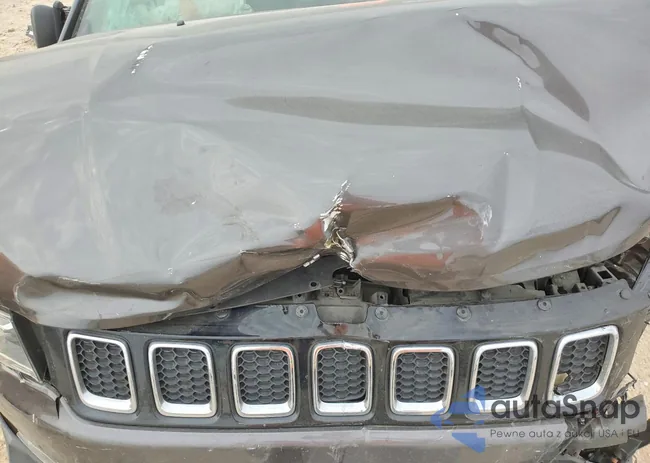 3C4NJCAB4JT411720: 99772125