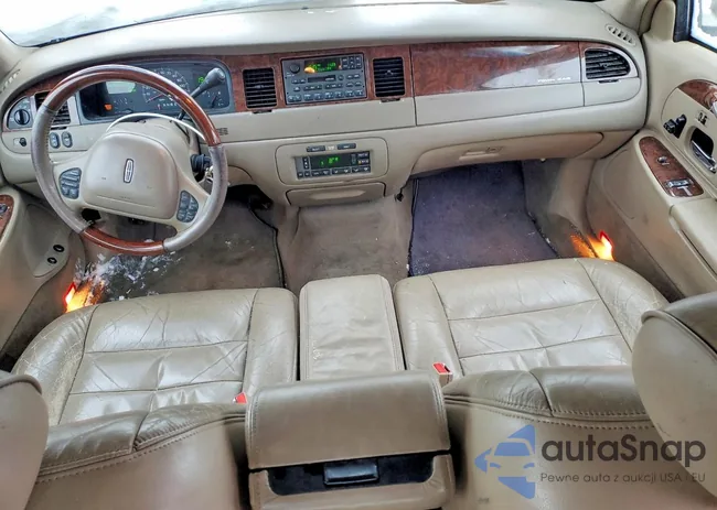 1LNHM82W01Y693917: 74332425