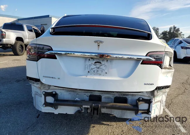 5YJXCDE22KF155953: 98596095