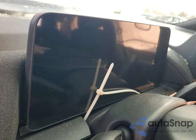 3GPKHVRJ6SS512169: 72650685