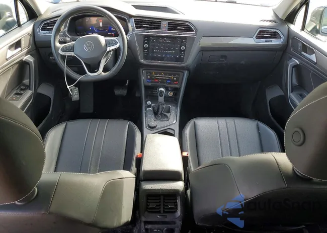 3VVMB7AX4RM011305: 99356115