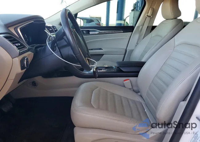 3FA6P0LU3JR147814: 73811545