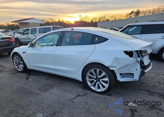 5YJ3E1EB1KF469424: 98791365