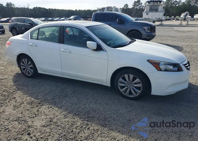 1HGCP2F80CA215816: 75287915