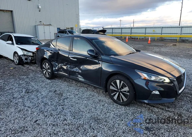 1N4BL4DW8NN366407: 98803585