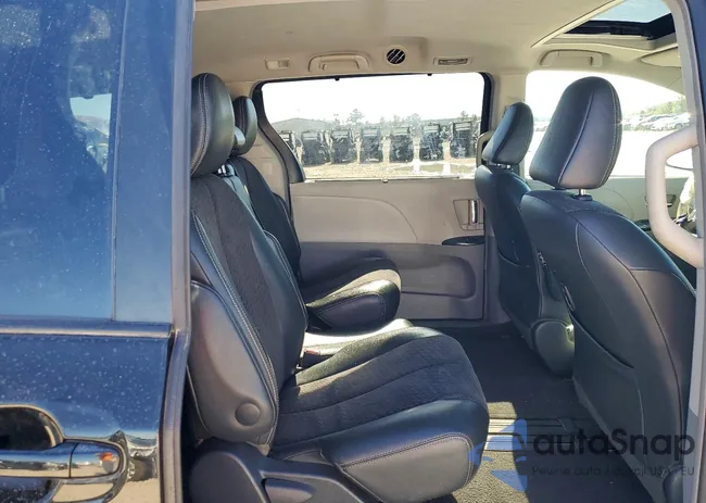 5TDXK3DC2BS137357: 73422605