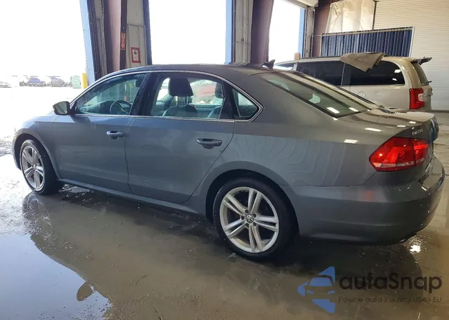 1VWBS7A34EC045238: 99455155