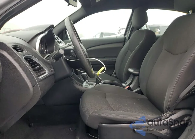 1C3CDZAB1DN679795: 72904485