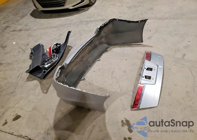 1HGCP2F64BA128742: 73612355