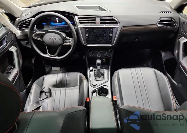 3VVAB7AXXRM215948: 72790565