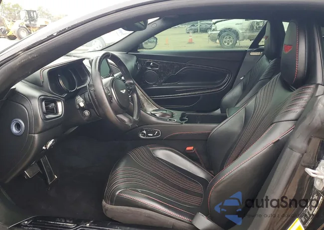 SCFRMFAV8JGL03692: 74592095