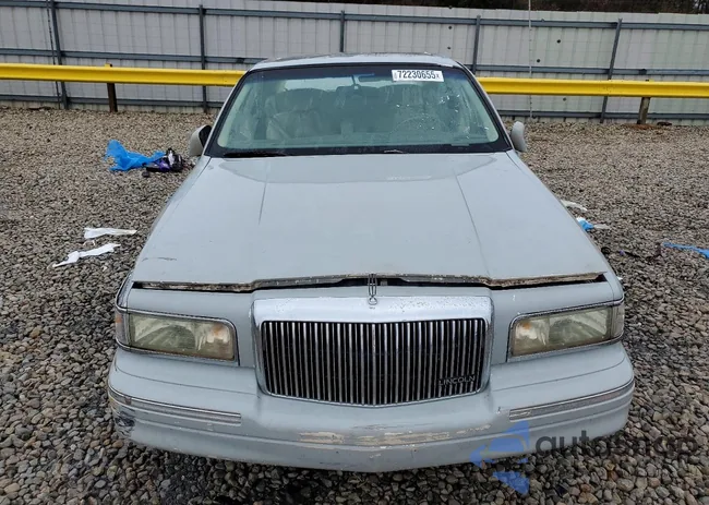 1L1FM81W9YY804792: 72230655