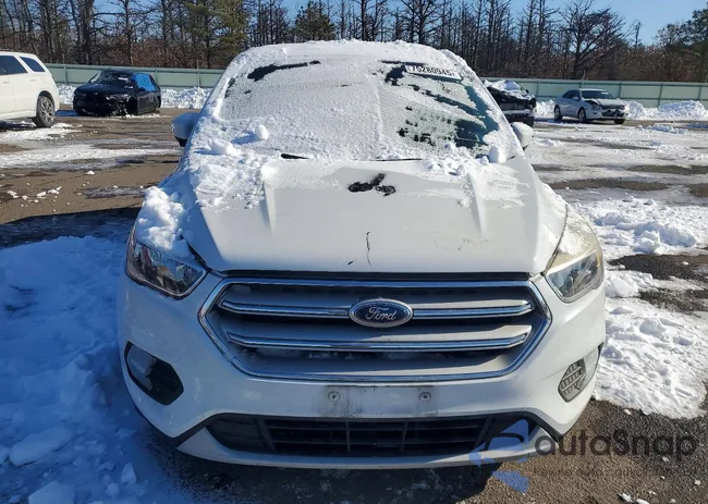 1FMCU9GD8KUA21832: 75280945