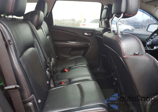 3C4PDCEG7DT588935: 72130385