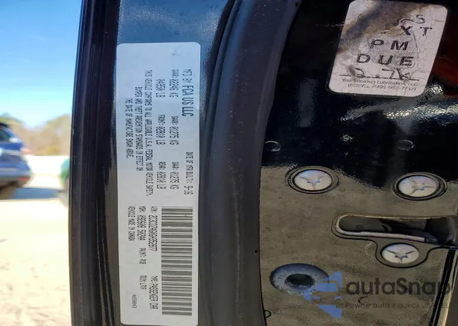 2C3CDZAG0GH352877: 72771305