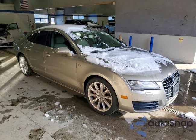 WAUSGAFC6CN001685: 74656225