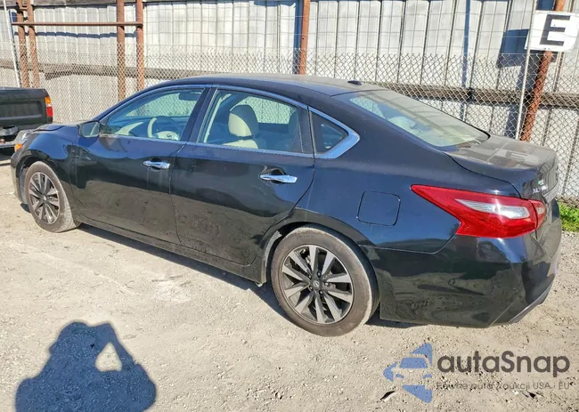 1N4AL3AP9JC193327: 73707335