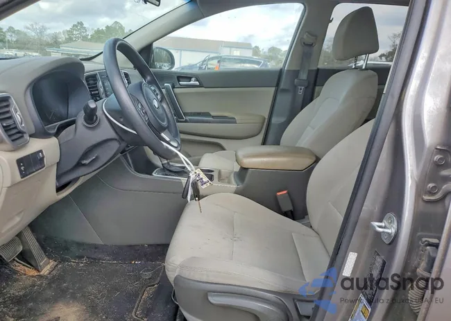 KNDPM3AC6H7209565: 99775125