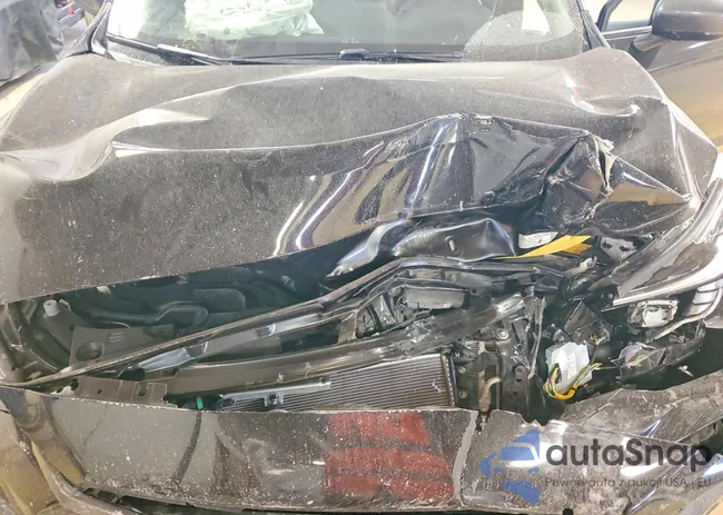 JF2GUSND9T8209027: 74072475