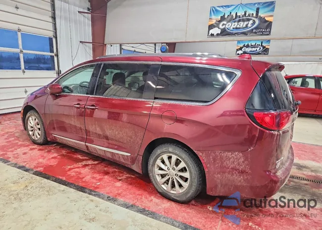 2C4RC1BGXKR594068: 98793625