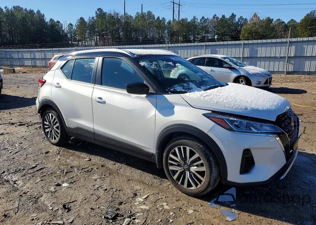 3N1CP5CV3PL542206: 73310875