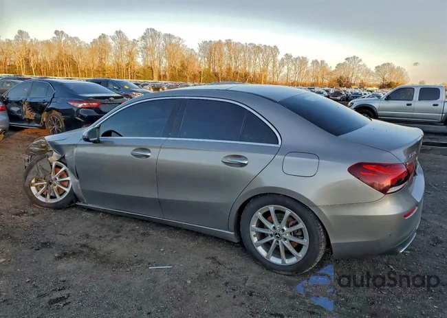 WDD3G4EB6LW039208: 99630865