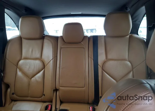 WP1AA2A24CLA11114: 74323475