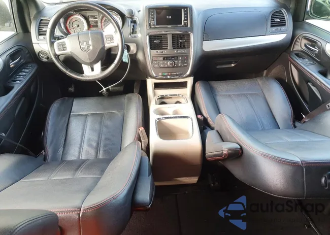 2C4RDGEGXKR750072: 74910325