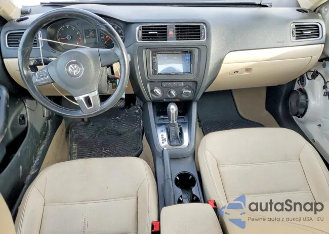 3VWDX7AJ3BM384477: 73505005